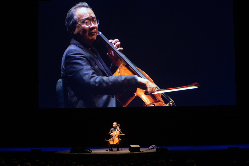 特集】不安な日々に安らぎを――“現代最高のチェリスト”ヨーヨー・マ